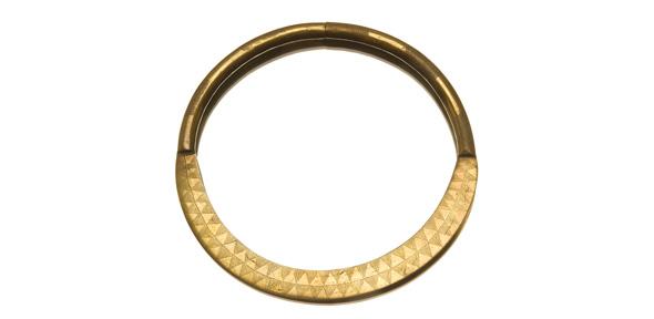 Necklet worn by a royal bodyguard, gifted in 1902 by Apolo Kagwa, Katikiro of Uganda