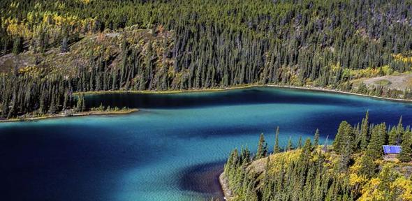 Emerald Lake, Yukon