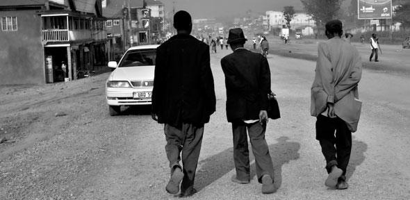 Strolling, Uganda