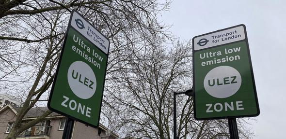 ULEZ signs in London