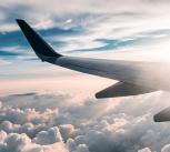 Airplane wing