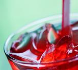 Soft drink with ice