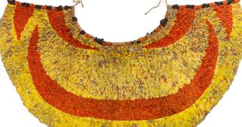 ʻAhuʻula (feathered cape) from Hawaii, MAA, 1947.403. Photo ©Museum of Archaeology & Anthropology