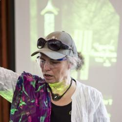 Dr Helen Mason
