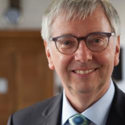 International law scholar and university leader Professor Stephen Toope