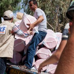 Action Against Hunger team deliver hygiene kits to Iraqi refugees