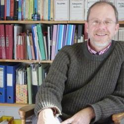 Simon Redfern
