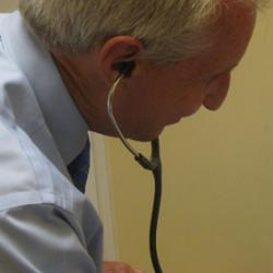 Dr Jay Gordon (cropped)