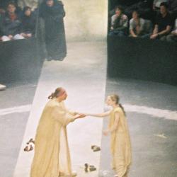 Olga Tribulato as Tiresias and Marta Zlatic as Oedipus in Sophocles' Oedipus the King, 2004