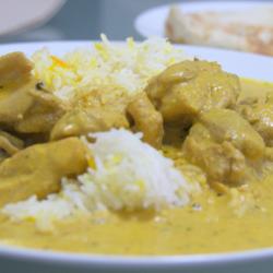 Chicken Korma with Nan Bread