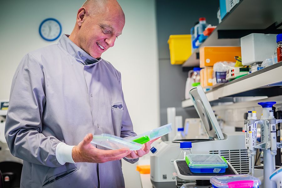 Stephen Baker in laboratory