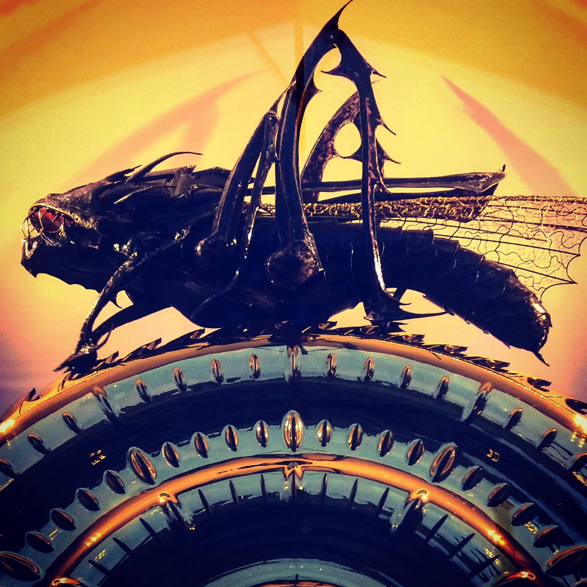 Close-up of the Corpus Clock and its grasshopper mechanism