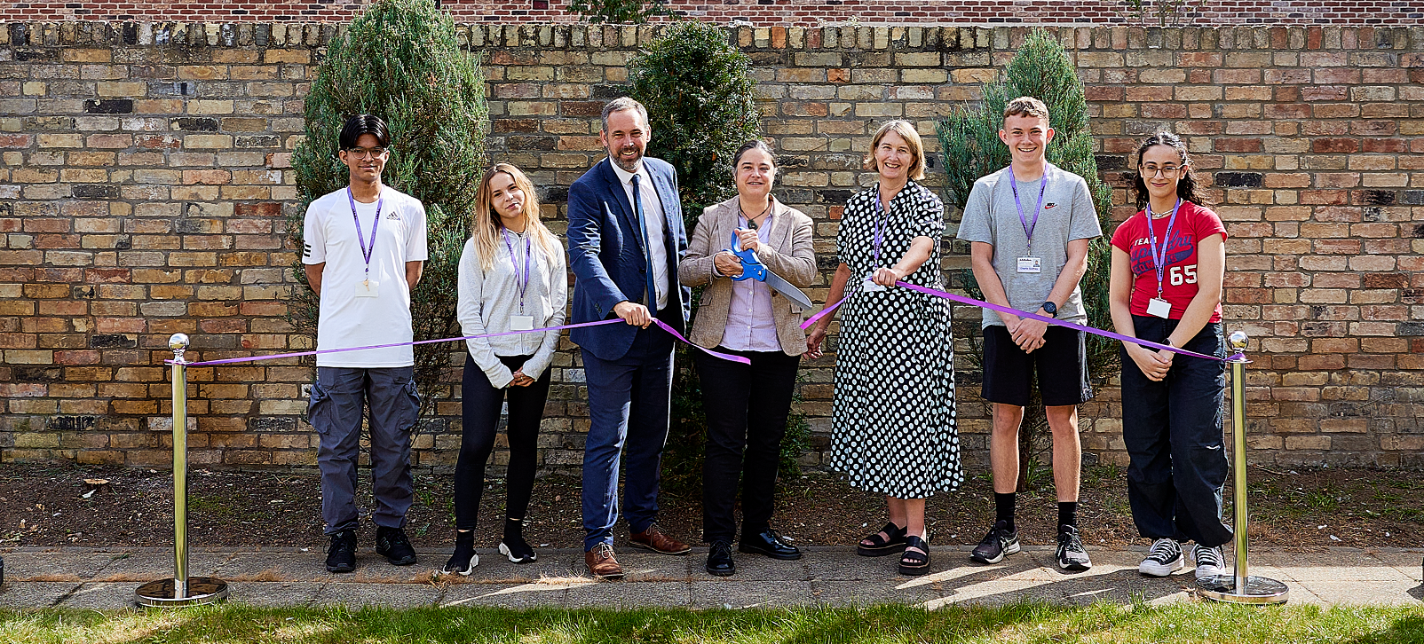 New students with, from left, Ryan Kelsall (Deputy CEO, Eastern Learning Alliance), Professor Julia Gog (University of Cambridge), and Clare Hargraves (Head of Cambridge Maths School). Credit: Cambridge Maths School