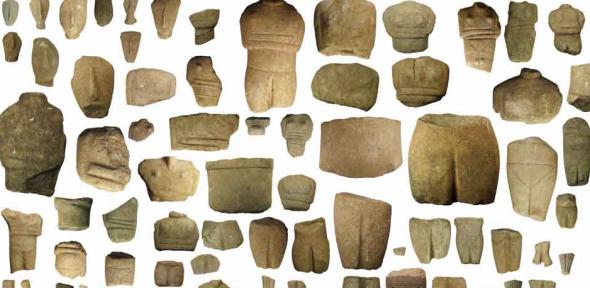 Fragments of figurines found on Keros