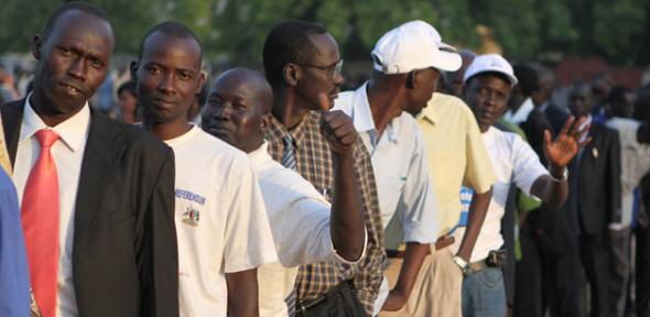 Voters at the southern Sudan referendum