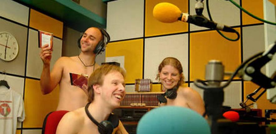 Naked Scientists host inaugural Science Night on Radio 5 