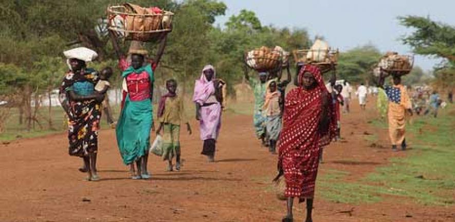 Women and children flee South Sudan