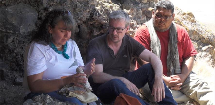 Professor Eske Willerslev with Donna and Joey, two members of the Fallon Paiute-Shoshone tribe. 