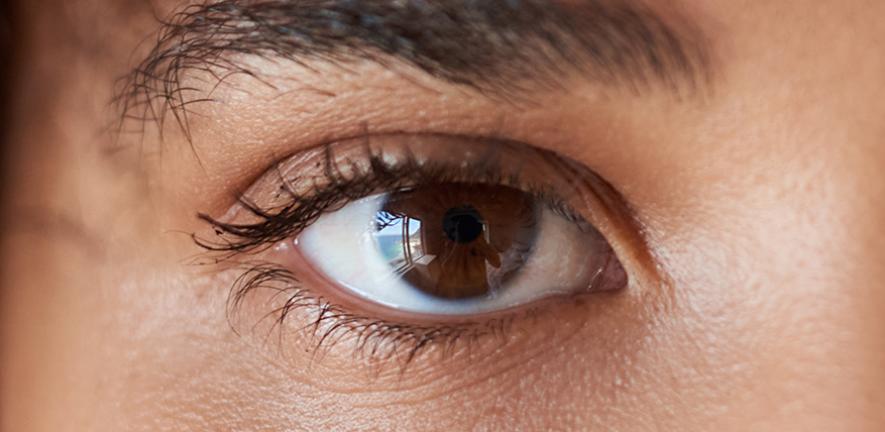 Artificial intelligence beats doctors in accurately assessing eye problems 