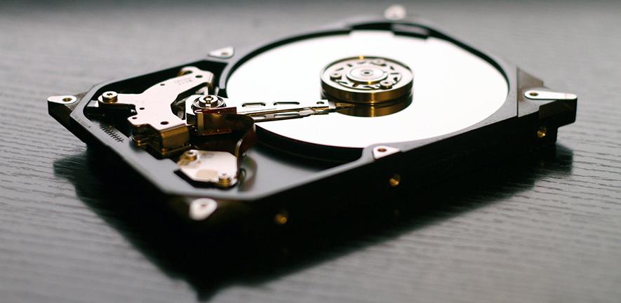 Hard disk drive