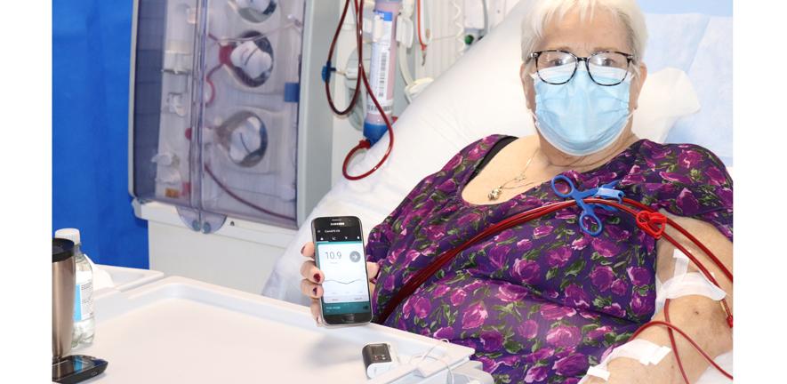 Patient using the artificial pancreas