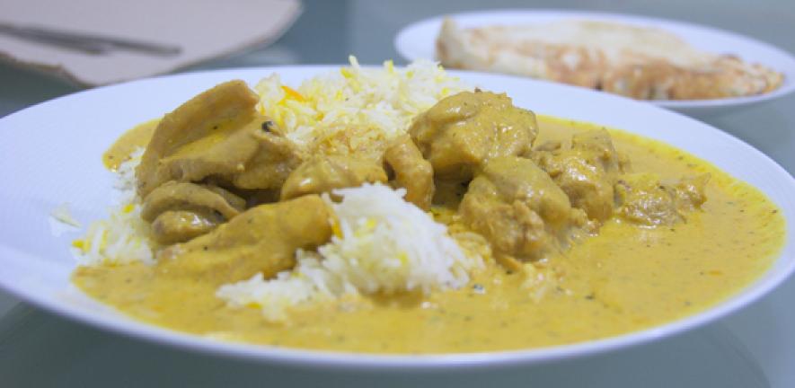 Chicken Korma with Nan Bread