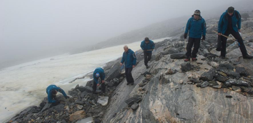 Glacial archaeologists systematically survey the mountainous areas of Oppland, Norway 