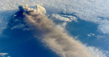 Alaska’s Pavlof Volcano: NASA’s View from Space