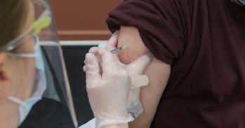 Patient receives Covid-19 vaccine 