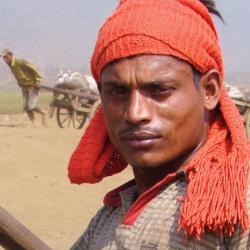 Coal labourers on the Bangladeshi side of Boropani